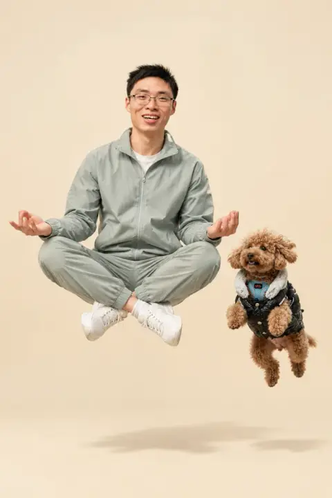 Jump shot example 2: the result (Floating cross-legged · Cream · Sport set · with my pet)